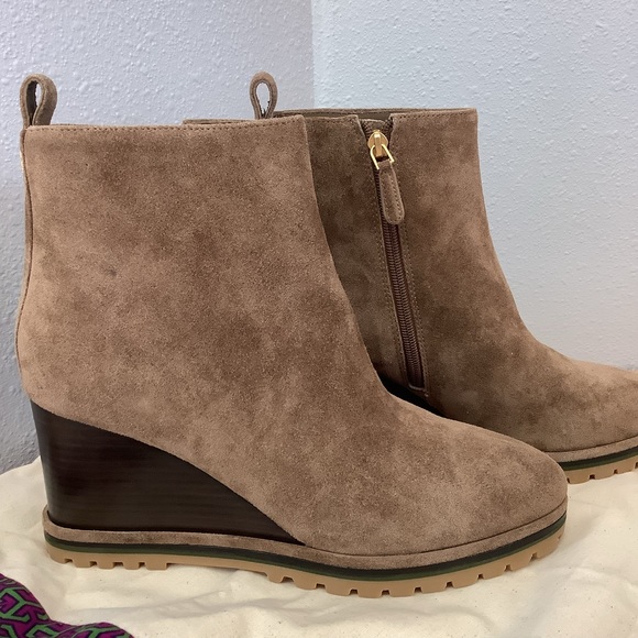 Tory Burch “Suede Logo Lug Sole Wedge Boot” - Picture 8 of 13